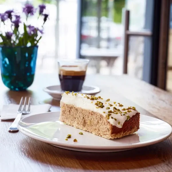 Banana Walnut Cake by foodie